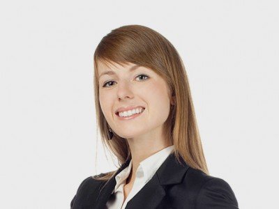 Dra. Marina Santos